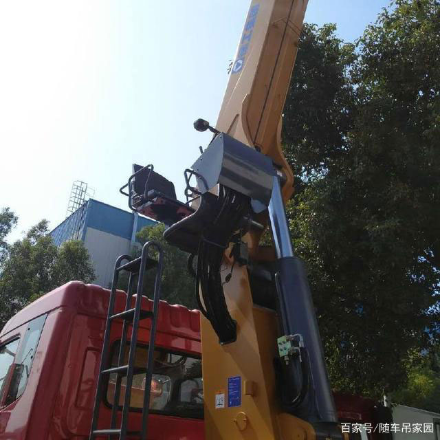 張家界眾誠(chéng)機(jī)械設(shè)備租賃有限公司,吊車出租,張家界高空作業(yè)車出租 張家界眾誠(chéng)機(jī)械設(shè)備租賃有限公司,吊車出租,張家界高空作業(yè)車出租