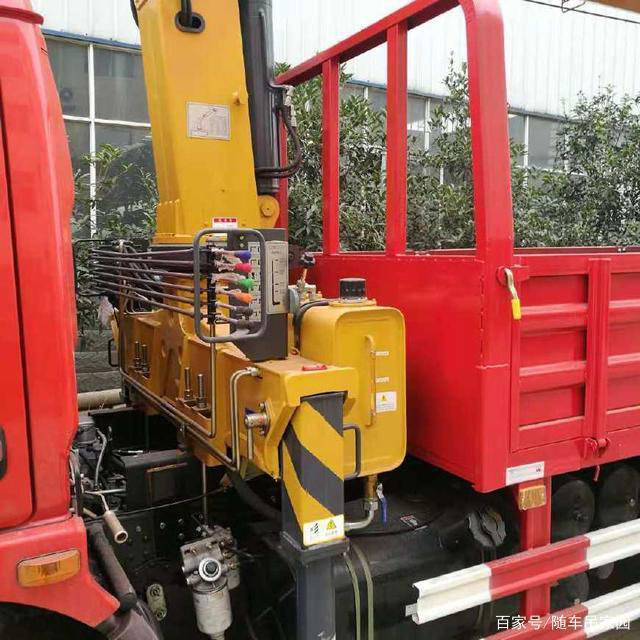 張家界眾誠(chéng)機(jī)械設(shè)備租賃有限公司,吊車出租,張家界高空作業(yè)車出租 張家界眾誠(chéng)機(jī)械設(shè)備租賃有限公司,吊車出租,張家界高空作業(yè)車出租